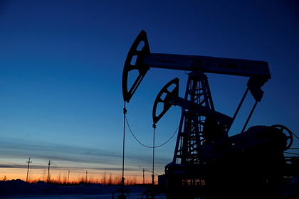 Нефть резко подешевела из-за призывов США по добыче