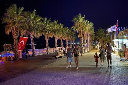 Россиянам объяснили правила свободного перемещения по Турции