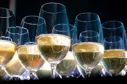 В Союзе виноделов сочли закон о поставке шампанского хайпом и недоразумением