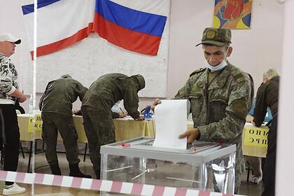 На Украине наблюдавших за выборами в Крыму иностранцев назвали маргиналами