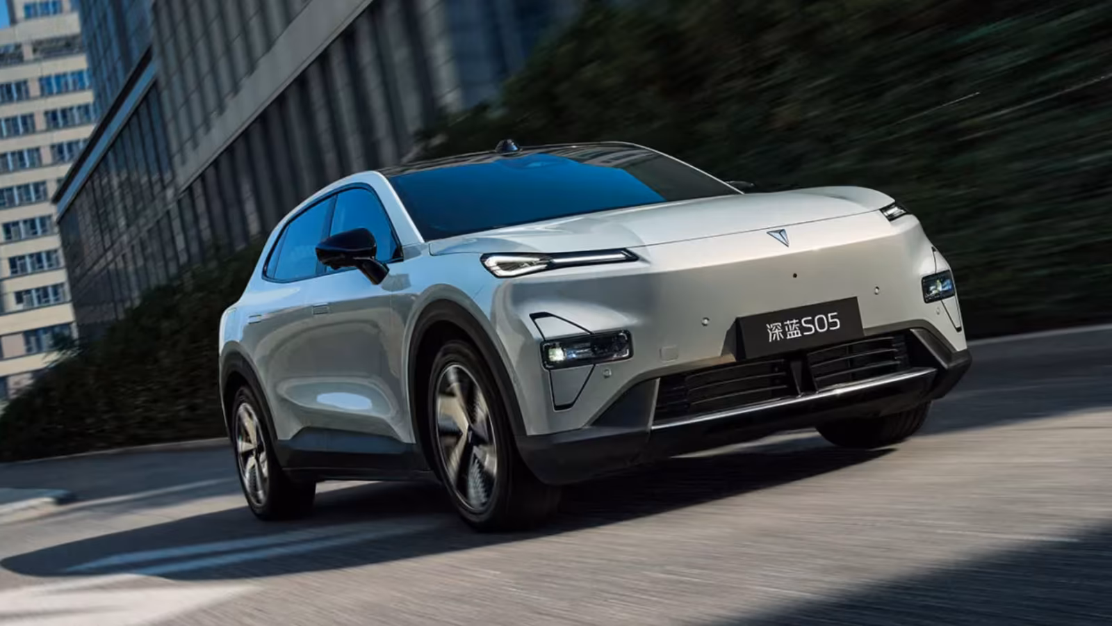 Новый кроссовер Changan Deepal S05 получил ОТТС в России: 381 л.с. и полный привод