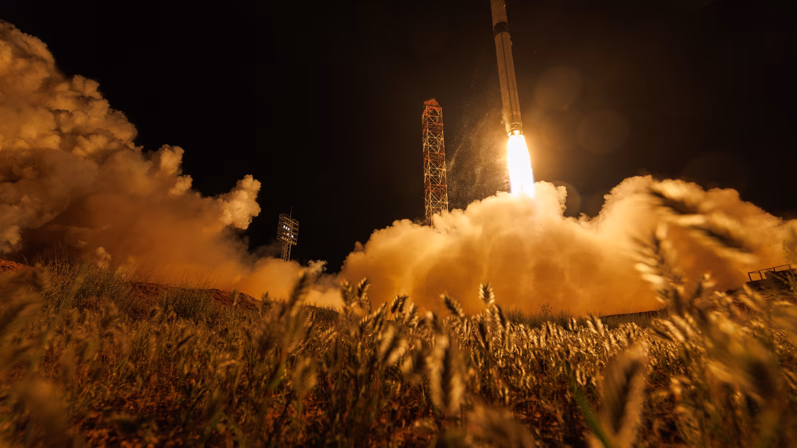 Ракета «Союз-5» подходит для пилотируемых миссий к Луне, но не к Венере