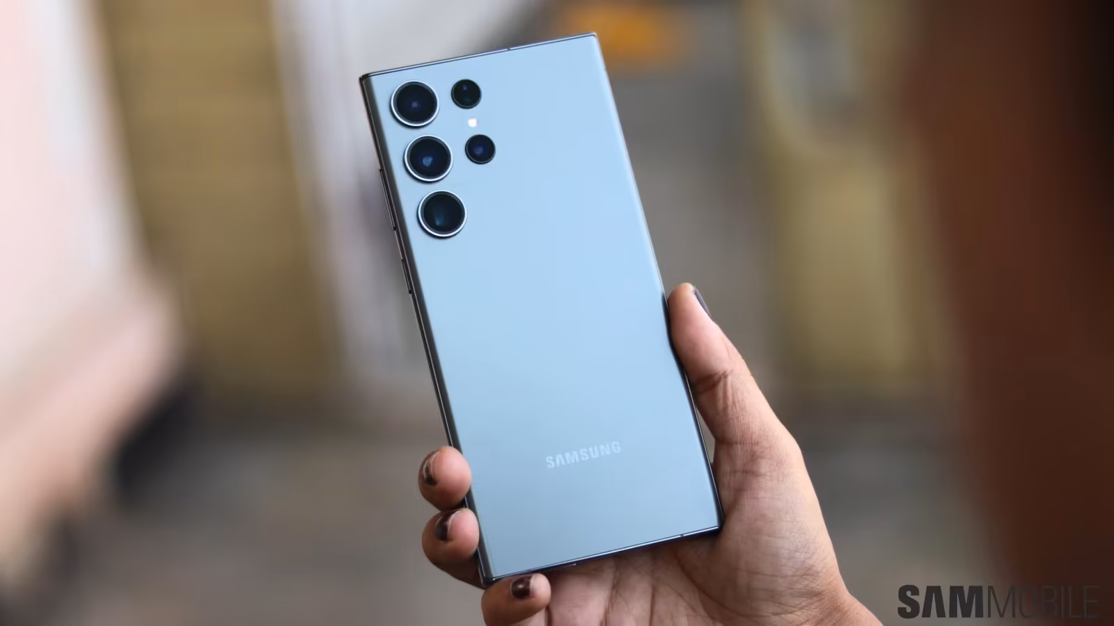 Samsung Galaxy S23 Ultra лишился части ИИ-функций в обновлении One UI 8.5