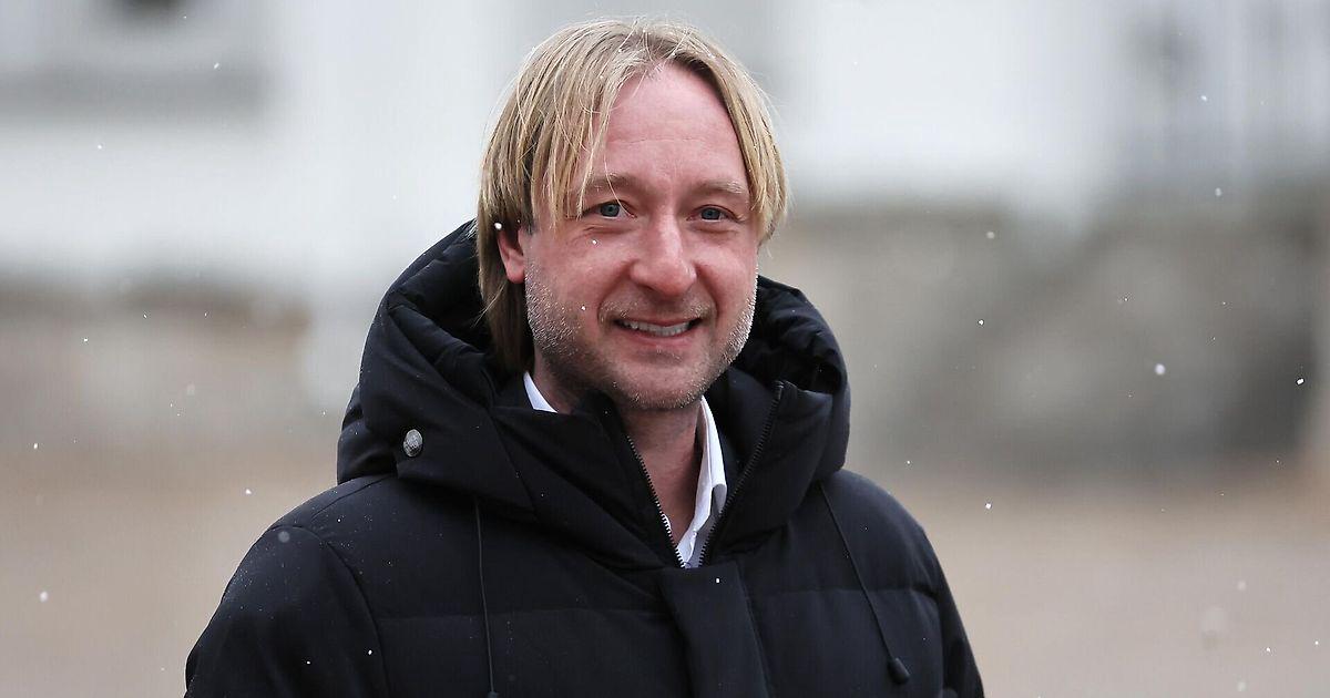 Евгений Плющенко: международный сбор клуба Евгений Плющенко: международный сбор клуба