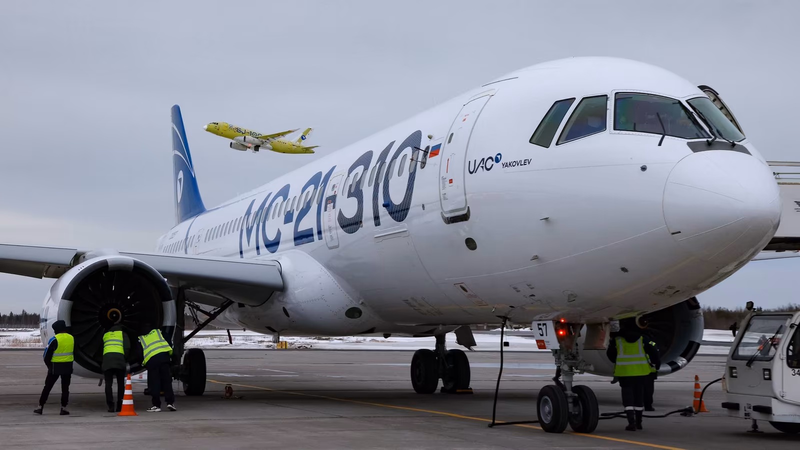 МС-21: российский конкурент Boeing 737 получит дальность 4000 км и больше МС-21: российский конкурент Boeing 737 получит дальность 4000 км и больше