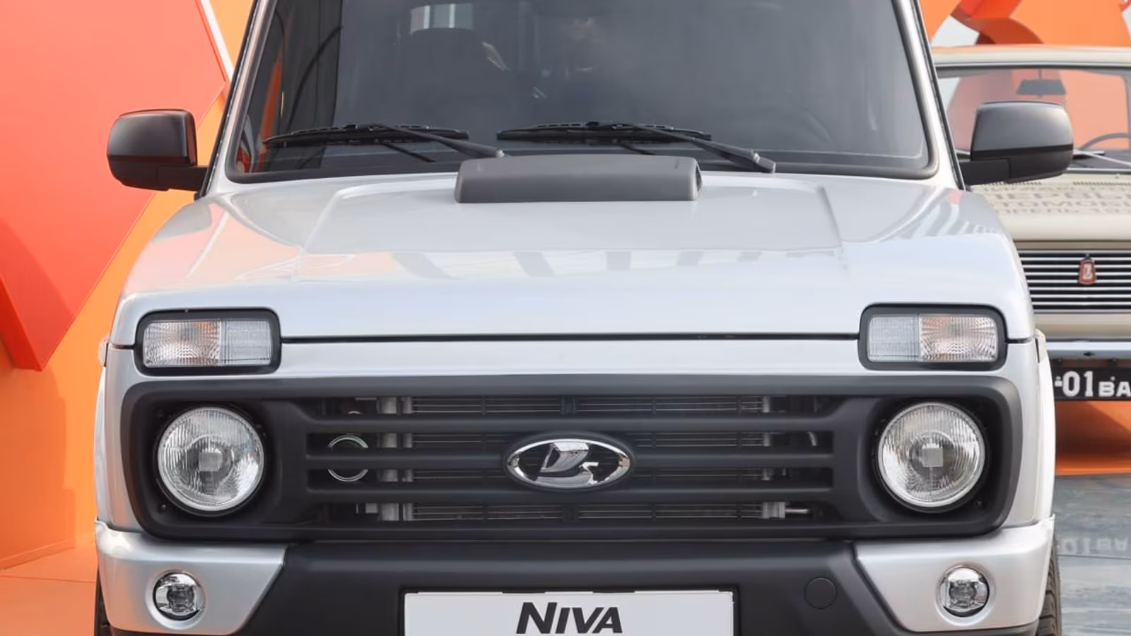 Что изменилось в новой Lada Niva Legend: больше тяги, меньше расход и новая подвеска Что изменилось в новой Lada Niva Legend: больше тяги, меньше расход и новая подвеска