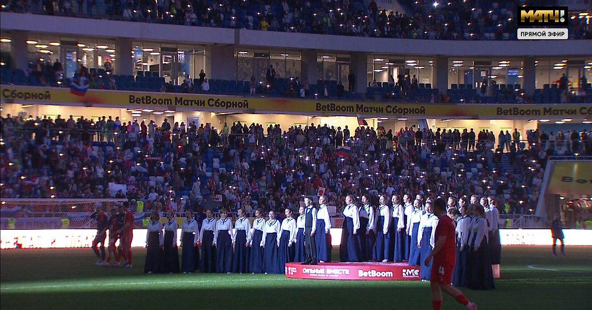 Вторую победу подряд сборная России отметила песней «Гудбай, Америка»