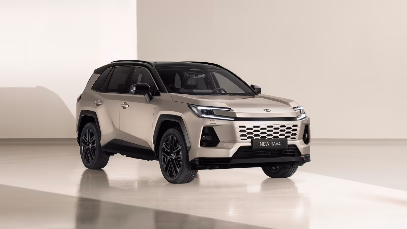 ������� Toyota � ������ ������� �����, � Mazda � � ���� ���: ������� ���������� ������
