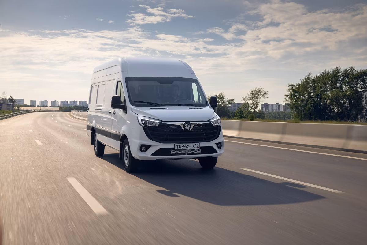 � ������ �������� ������� Sollers SF5 � ���������: ������ � �������