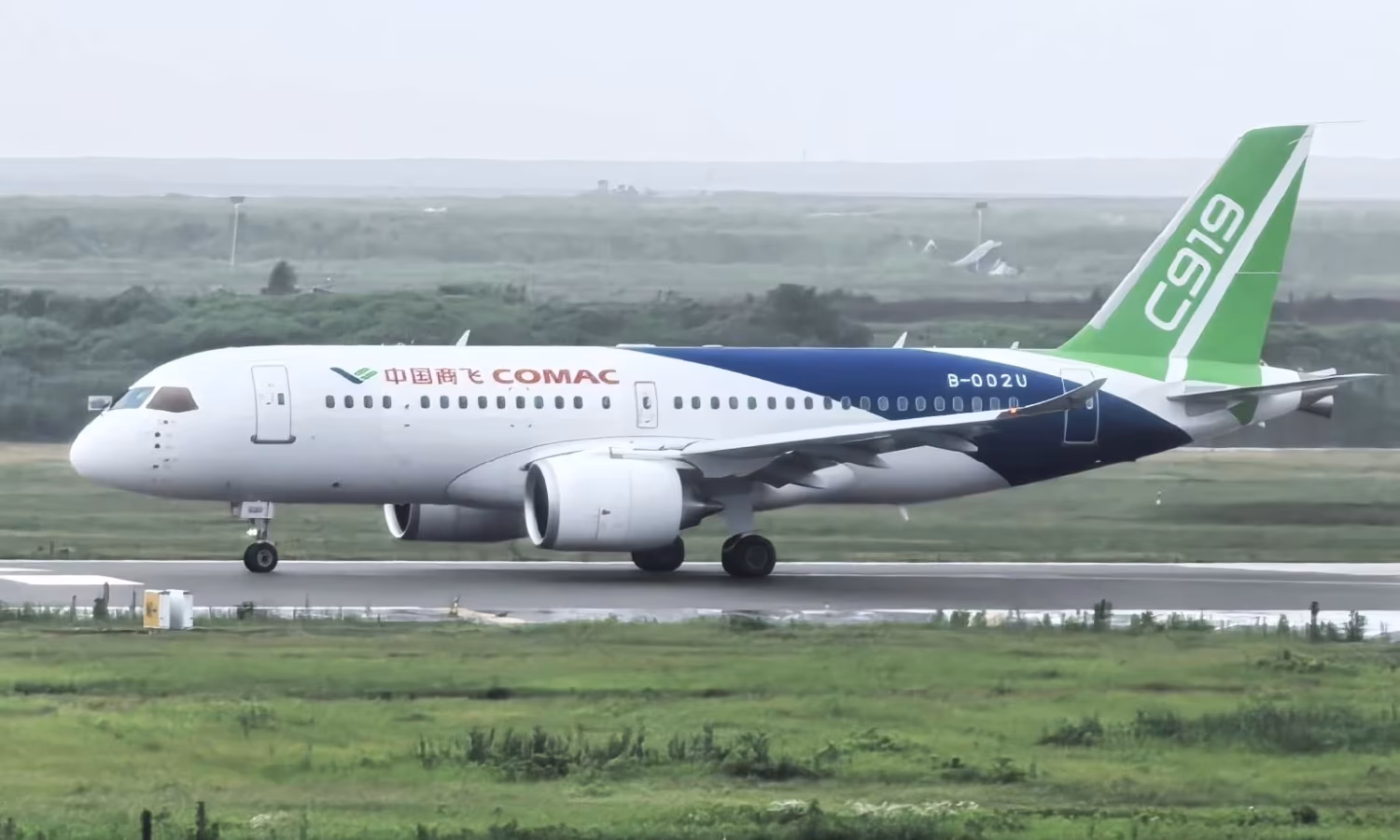 ��������� ������ COMAC C919-600 ����� �� ������ ���������