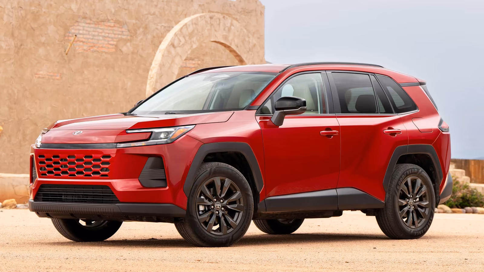 ����� Toyota RAV4 � ��� ��������� ��� �� �������� � �������: ������ ��� ���������