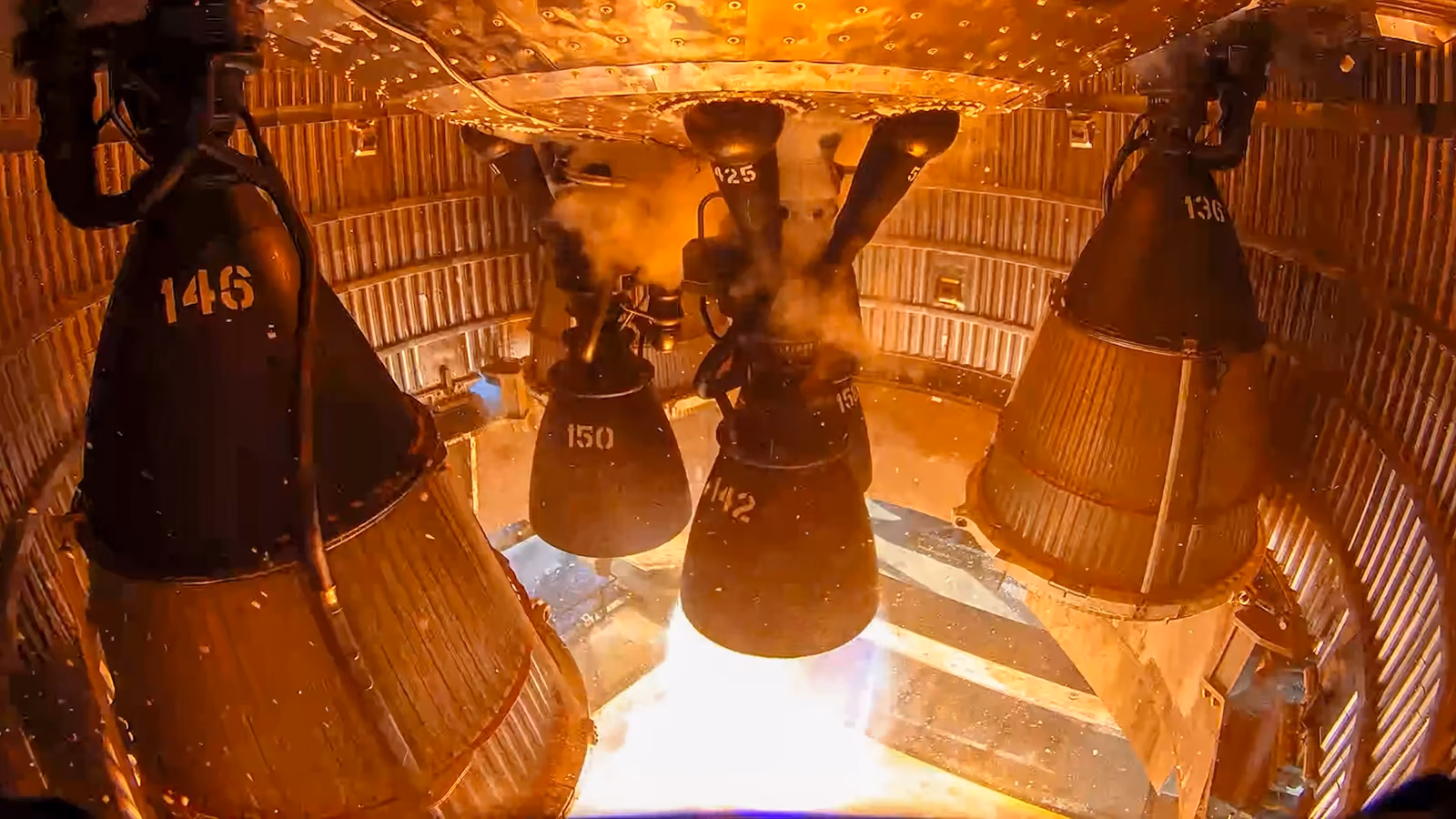 SpaceX �������� ��������� Raptor 3 �� Starship S40 � �� ���������� 15 ������