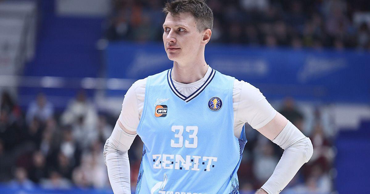 «Зенит» сохраняет Воронцевича — 39-летний ветеран остаётся в команде