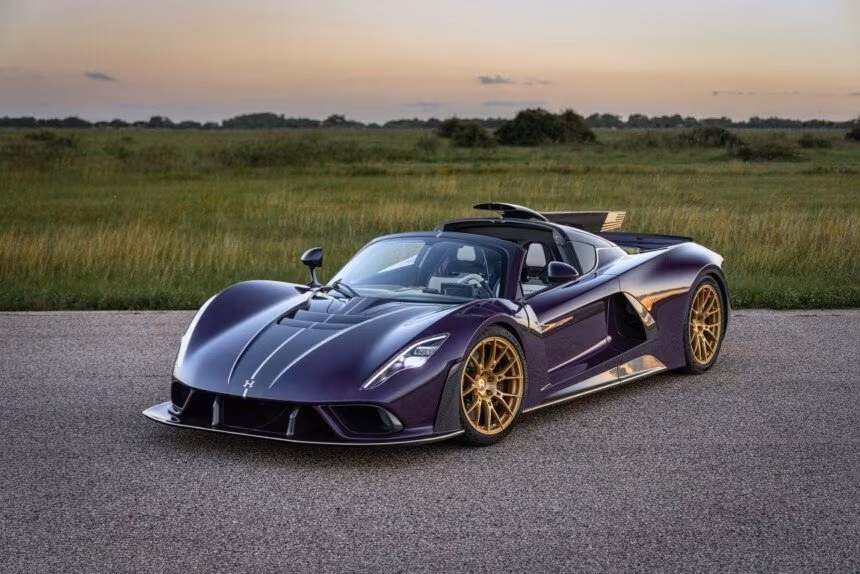 Hennessey ����������� ����� ������ �������� � ���������: 2031 �.�. � ����� 12 ����