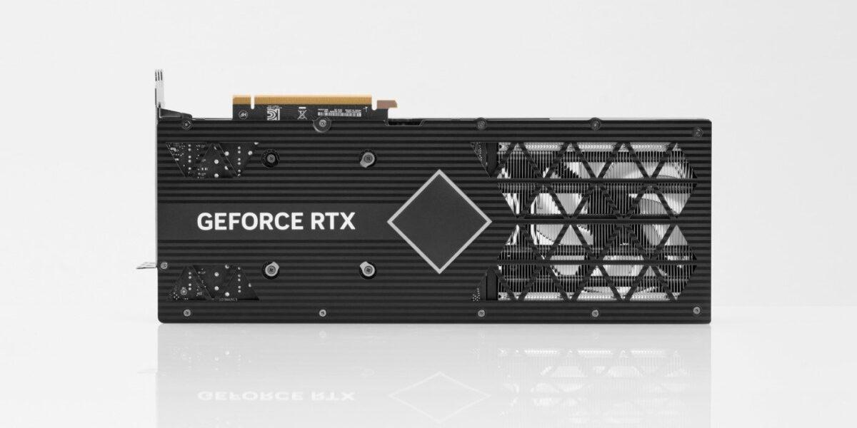У GeForce RTX 4080 расплавилась пластина из-за RGB-подсветки — светодиод уцелел