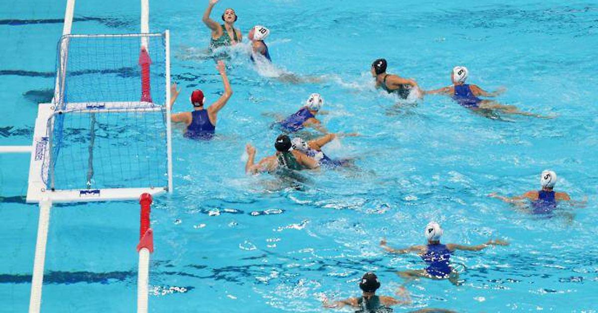 Сборная России по водному поло сыграет с Нидерландами в 1/4 финала Кубка мира