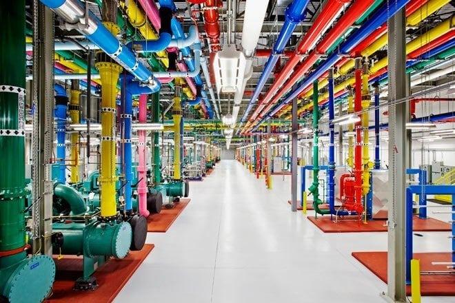 Google ������ $1 ���� � ��� ����-������ � ������: ����� 200 000 ��. ������