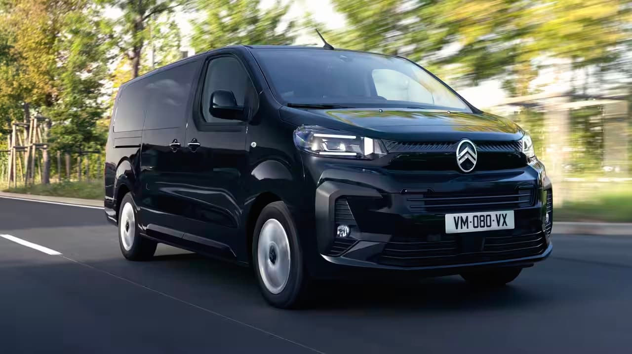 ����������� Citroen SpaceTourer ������� �� ���������� �����: 8 ����, �������, ���� �� 7,25 ���