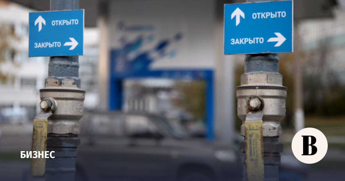 «Газпром нефть» отменила ограничения на отпуск топлива в 13 регионах