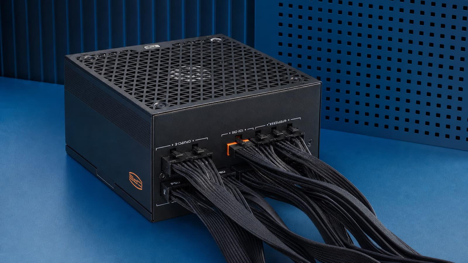 Обзор PCCooler YT1200: мощный блок питания с тихим режимом до 430 Вт