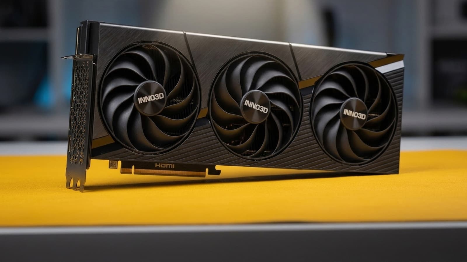 ���������� RTX 5090D V2 ��� �����: ����� ��� �������, �� � ������������� ��� ��